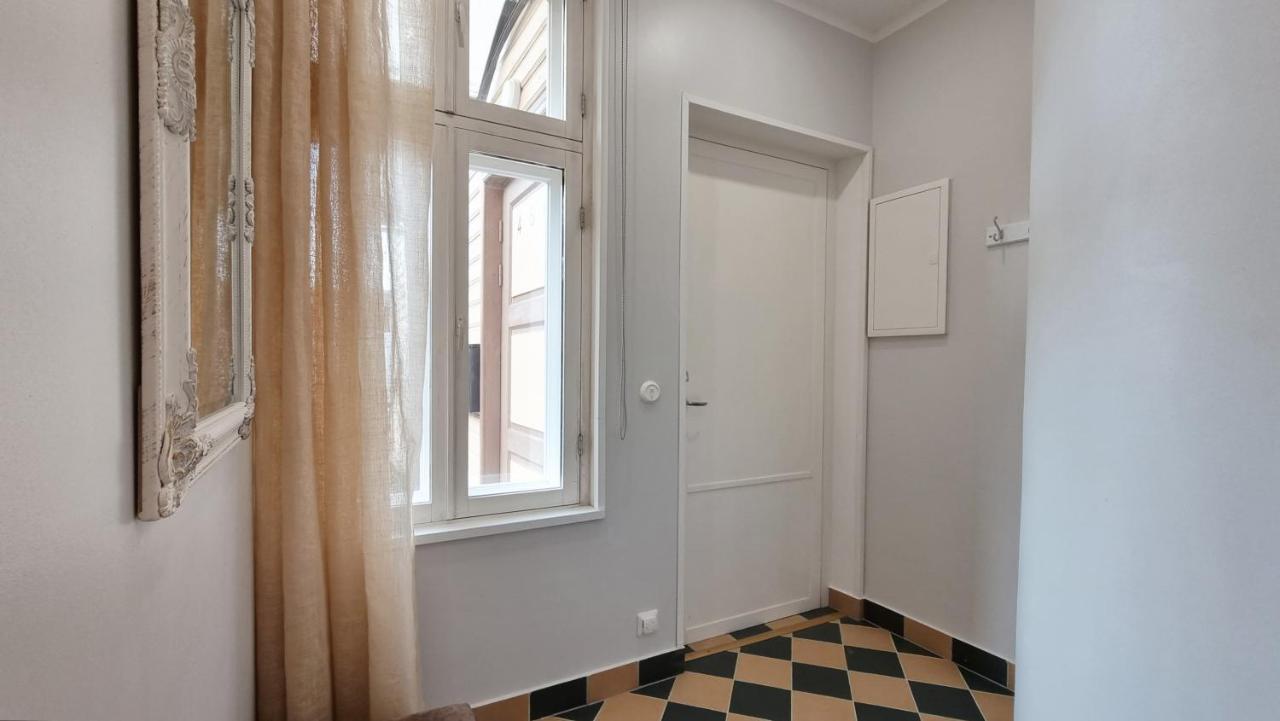 Aia Center Apartment With Sauna Pärnu Kültér fotó